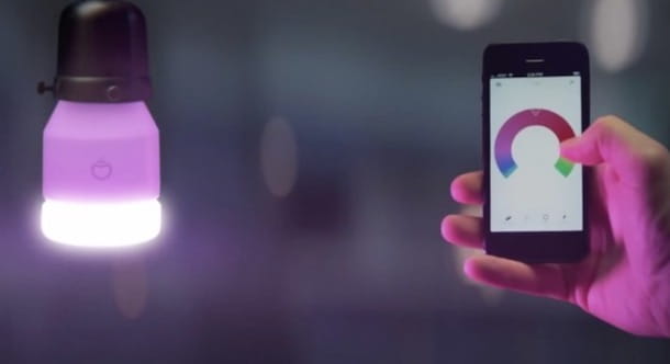 Come collegare Alexa alle luci